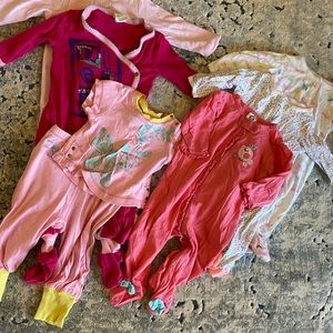 Baby girl pajamas- size 6 months